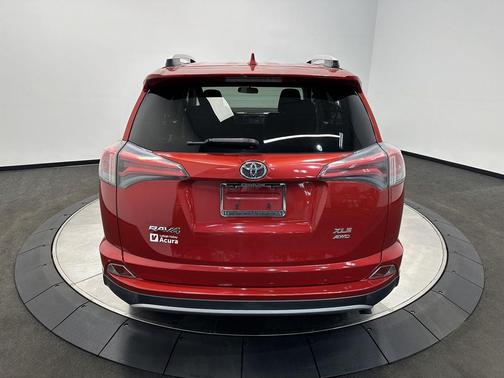 Barcelona Red Metallic 2016 Toyota RAV4 XLE