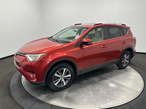 Barcelona Red Metallic 2016 Toyota RAV4 XLE