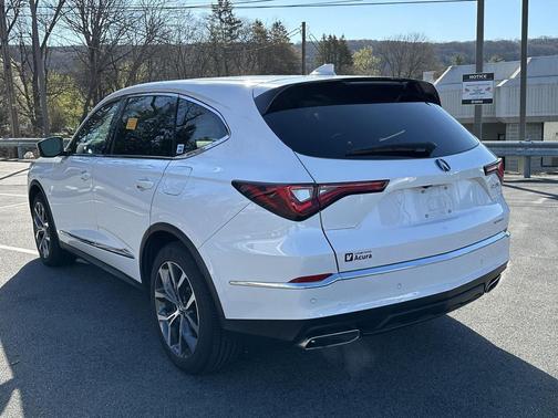 Platinum White Pearl 2023 Acura MDX Technology Package