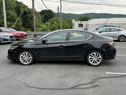 Crystal Black Pearl 2018 Acura ILX Premium Package