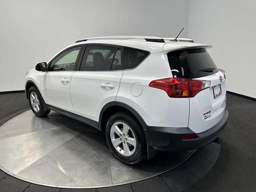 Super White 2014 Toyota RAV4 XLE