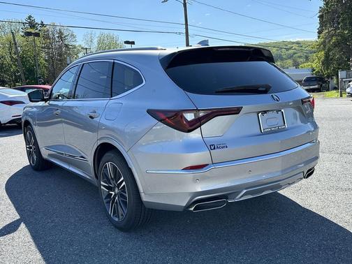 Solar Silver Metallic 2026 Acura MDX Advance Package