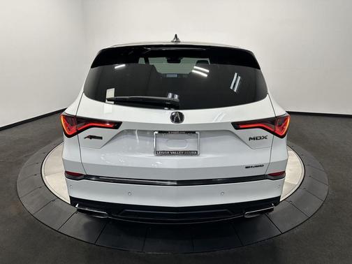 2022 Acura MDX A-Spec Package