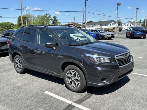 Dark Gray Metallic 2019 Subaru Forester Premium