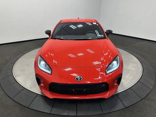 Track bRed 2024 Toyota GR86 Base