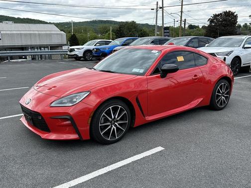 Track bRed 2024 Toyota GR86 Base