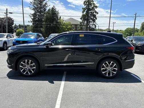 Majestic Black Pearl 2024 Acura MDX Technology Package