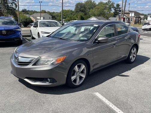 2013 Acura ILX 2.0L Technology