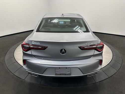2025 Acura TLX Technology