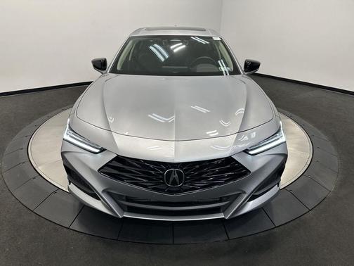 2025 Acura TLX Technology