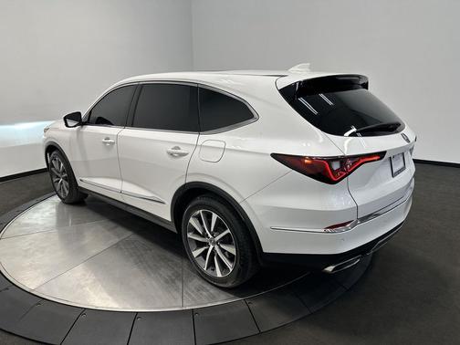 Platinum White Pearl 2025 Acura MDX Technology Package