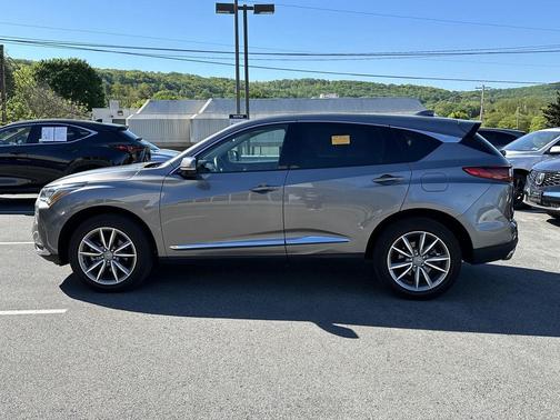 Liquid Carbon Metallic 2023 Acura RDX Technology Package
