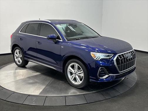 2022 Audi Q3 45 S line Premium Plus