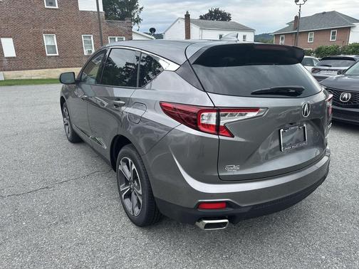 Liquid Carbon Metallic 2026 Acura RDX Technology Package