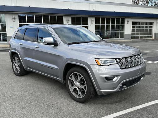2020 Jeep Grand Cherokee Overland