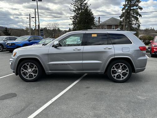 2020 Jeep Grand Cherokee Overland