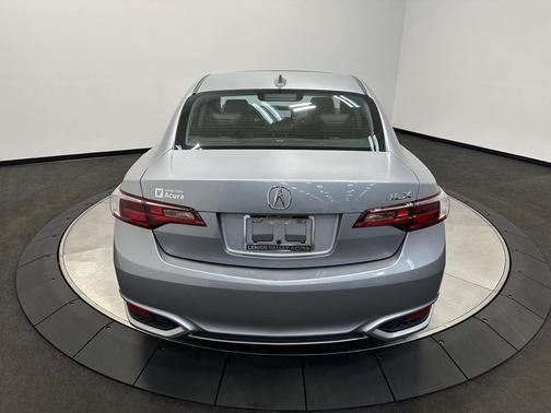 Lunar Silver Metallic 2018 Acura ILX Premium Package
