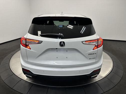 2022 Acura RDX Advance Package