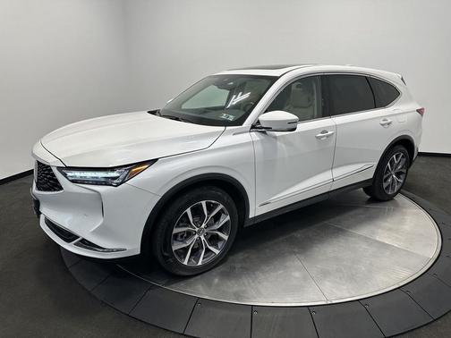 Platinum White Pearl 2023 Acura MDX Technology Package