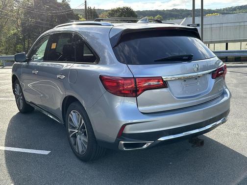 2017 Acura MDX 3.5L w/Technology Package