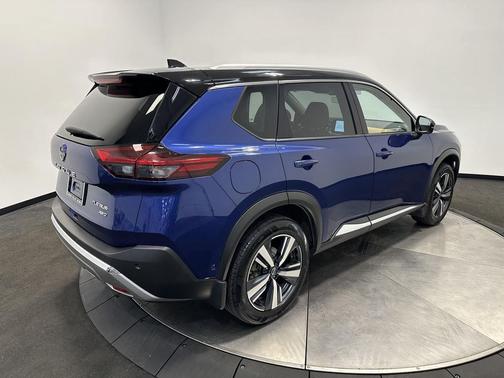 2022 Nissan Rogue Platinum