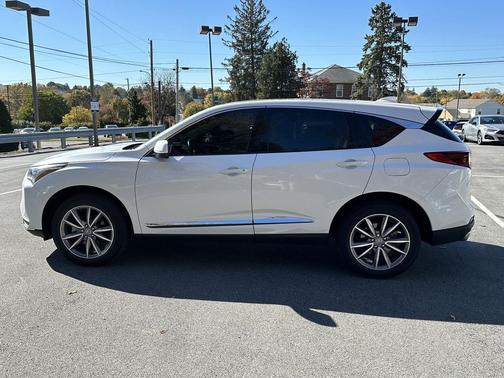 2023 Acura RDX Technology Package