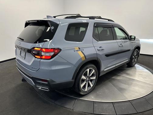 2023 Honda Pilot AWD Elite