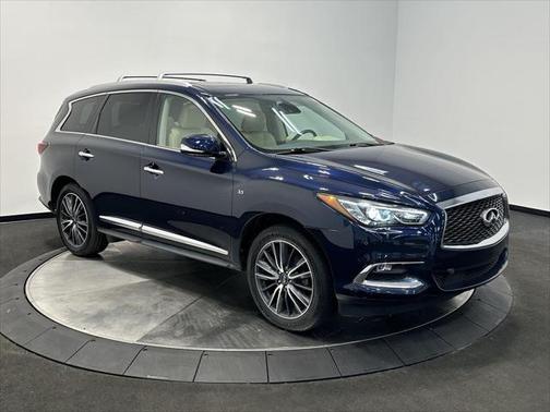 2017 INFINITI QX60 Base