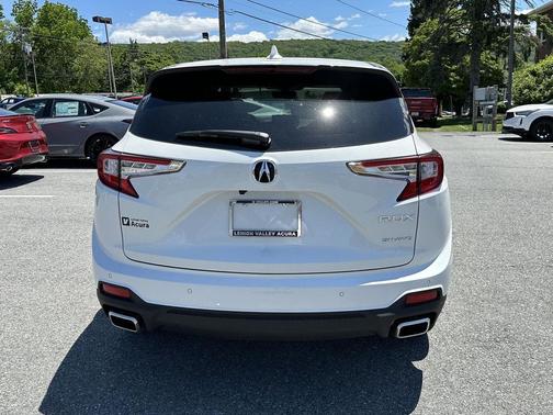 Platinum White Pearl 2026 Acura RDX Technology Package