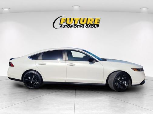 Platinum White Pearl 2025 Honda Accord Hybrid