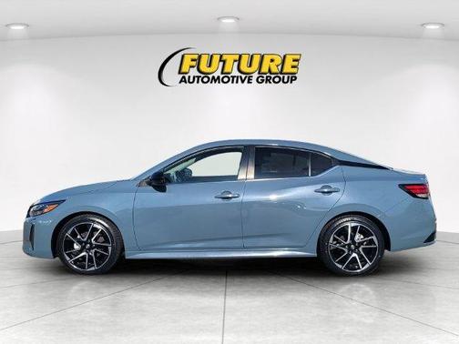 Atlantic Gray M 2024 Nissan Sentra SR