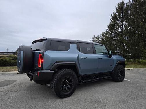 2024 GMC HUMMER EV SUV 3X