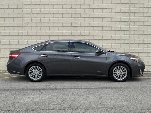 2013 Toyota Avalon Hybrid XLE Touring