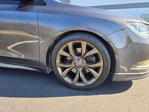 2017 Chrysler 200 200S Alloy Edition AWD