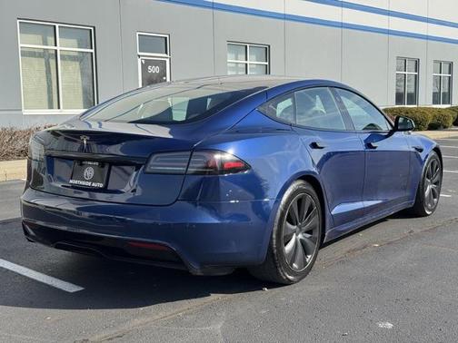2022 Tesla Model S Base