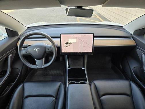 2020 Tesla Model 3 Performance