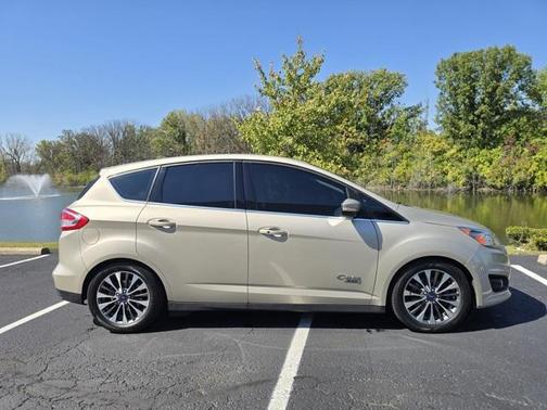 2017 Ford C-Max Energi Titanium