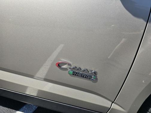 2017 Ford C-Max Energi Titanium
