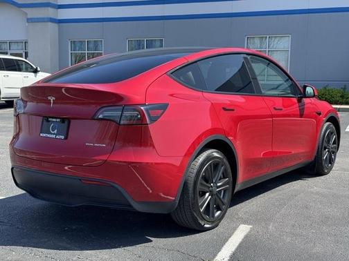 2023 Tesla Model Y Long Range Dual Motor All-Wheel Drive
