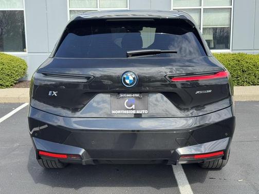 2025 BMW iX xDrive50