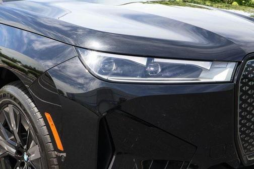 2025 BMW iX xDrive50