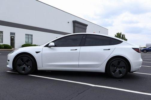 2023 Tesla Model 3 Standard Range