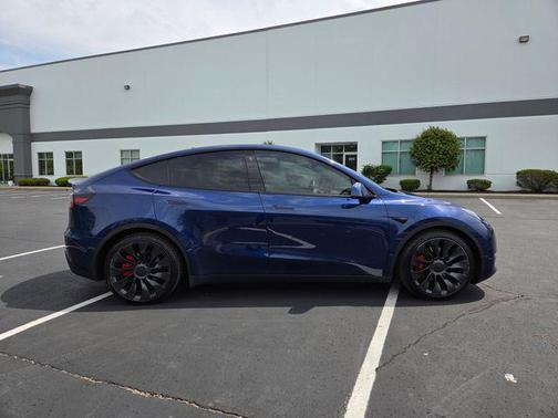 Deep Blue Metallic 2023 Tesla Model Y Performance Dual Motor All-Wheel Drive