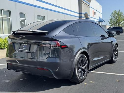 2024 Tesla Model X Long Range