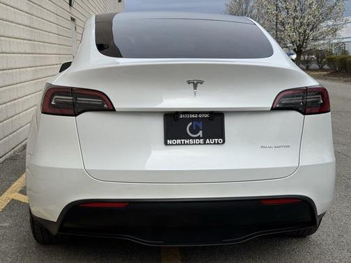 2023 Tesla Model Y Long Range Dual Motor All-Wheel Drive
