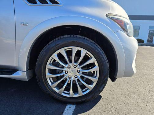 2016 INFINITI QX80 Base