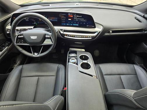 Stellar Black Metallic 2024 Cadillac LYRIQ Luxury