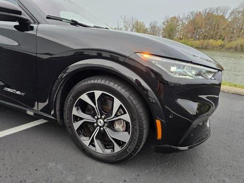 2022 Ford Mustang Mach-E Premium