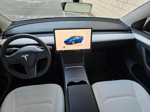 2023 Tesla Model Y Standard Range