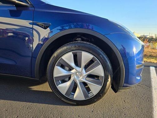 2023 Tesla Model Y Standard Range